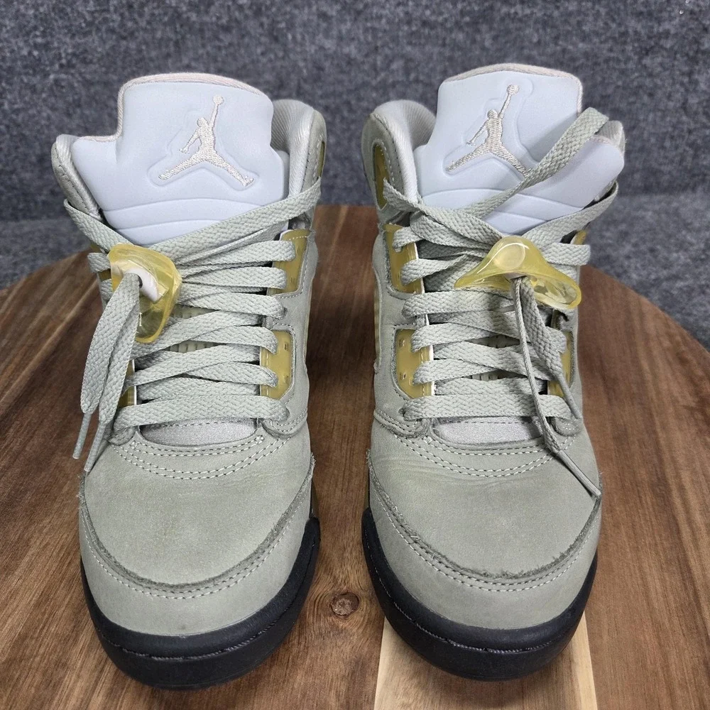 Nike Air Jordan 5 Retro Shoes Youth Size 5Y Jade Horizon Desert Sand 440888-300‎